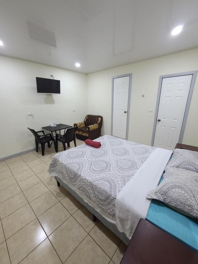 Santa Rosa de Lima Hostal Don Luis מראה חיצוני תמונה