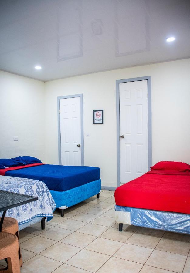 Santa Rosa de Lima Hostal Don Luis מראה חיצוני תמונה