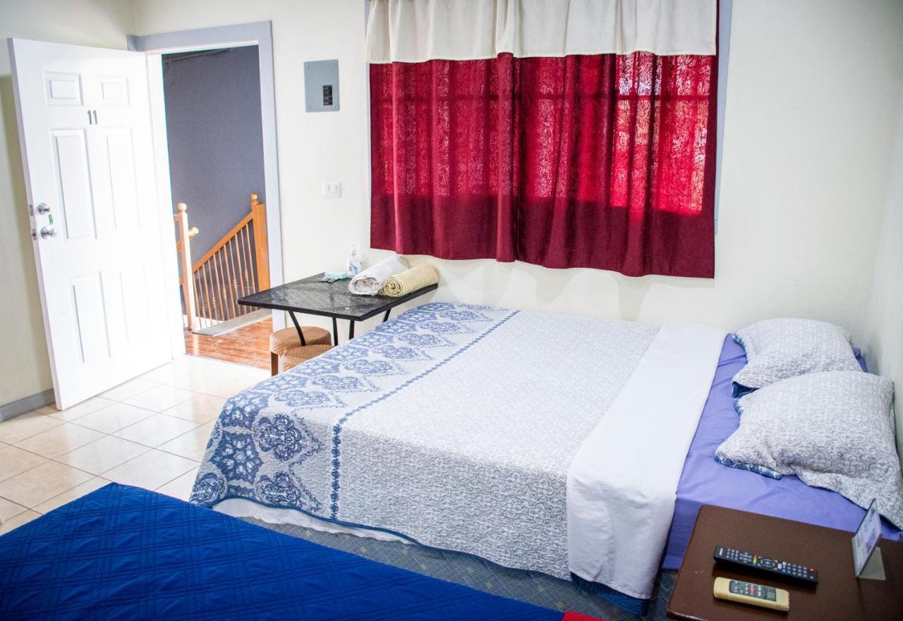 Santa Rosa de Lima Hostal Don Luis מראה חיצוני תמונה